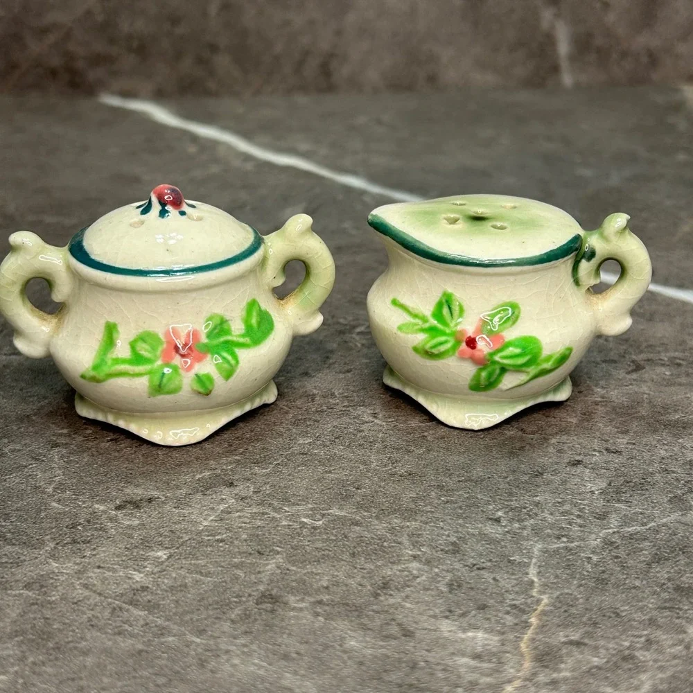 Vintage Japan Ceramic Salt and Pepper Shakers Sugar Creamer Floral Set SP916